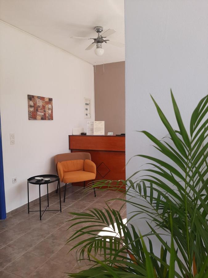 Lappas Rooms Rovies Bagian luar foto